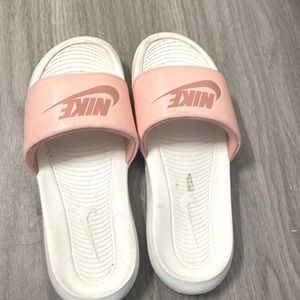 Nike slides